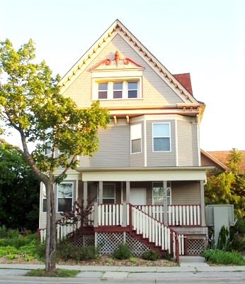 Brown Street Exterior