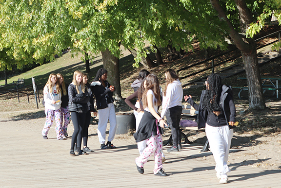 Sr. High Walk